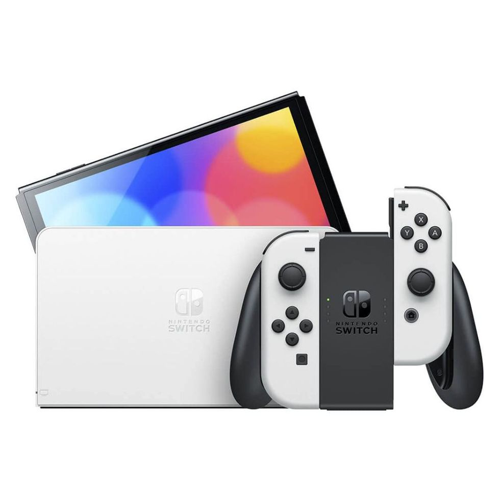 1639175352 Nintendo Switch Oled 1639175343